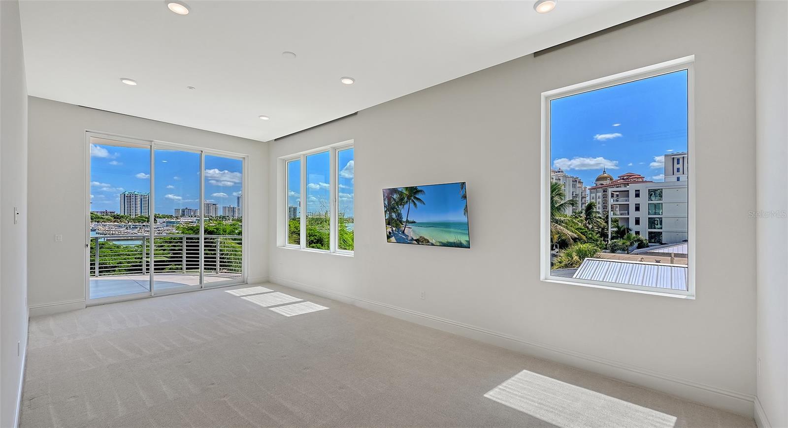 THE PEARL - Residential
