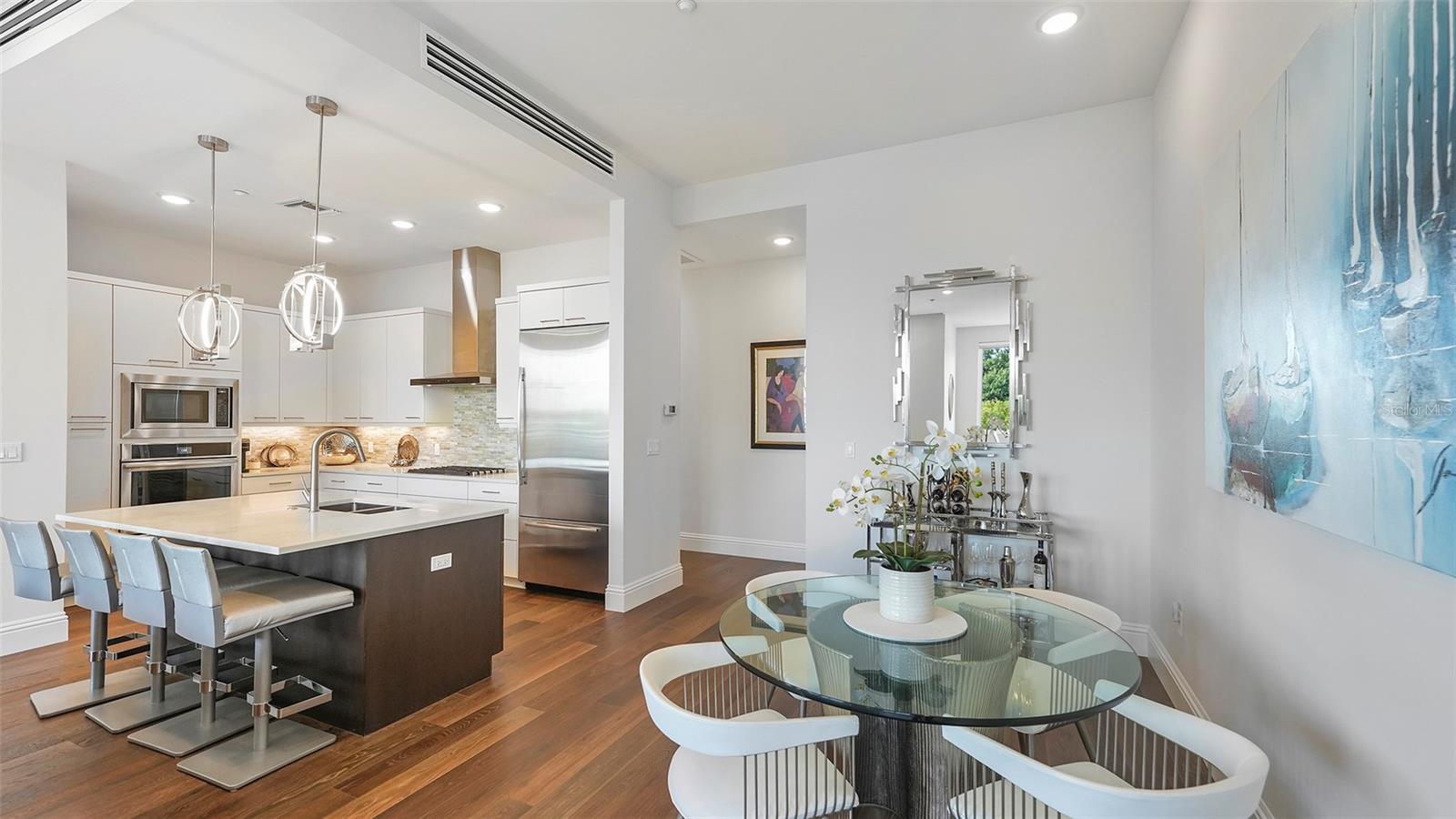 THE PEARL - Residential