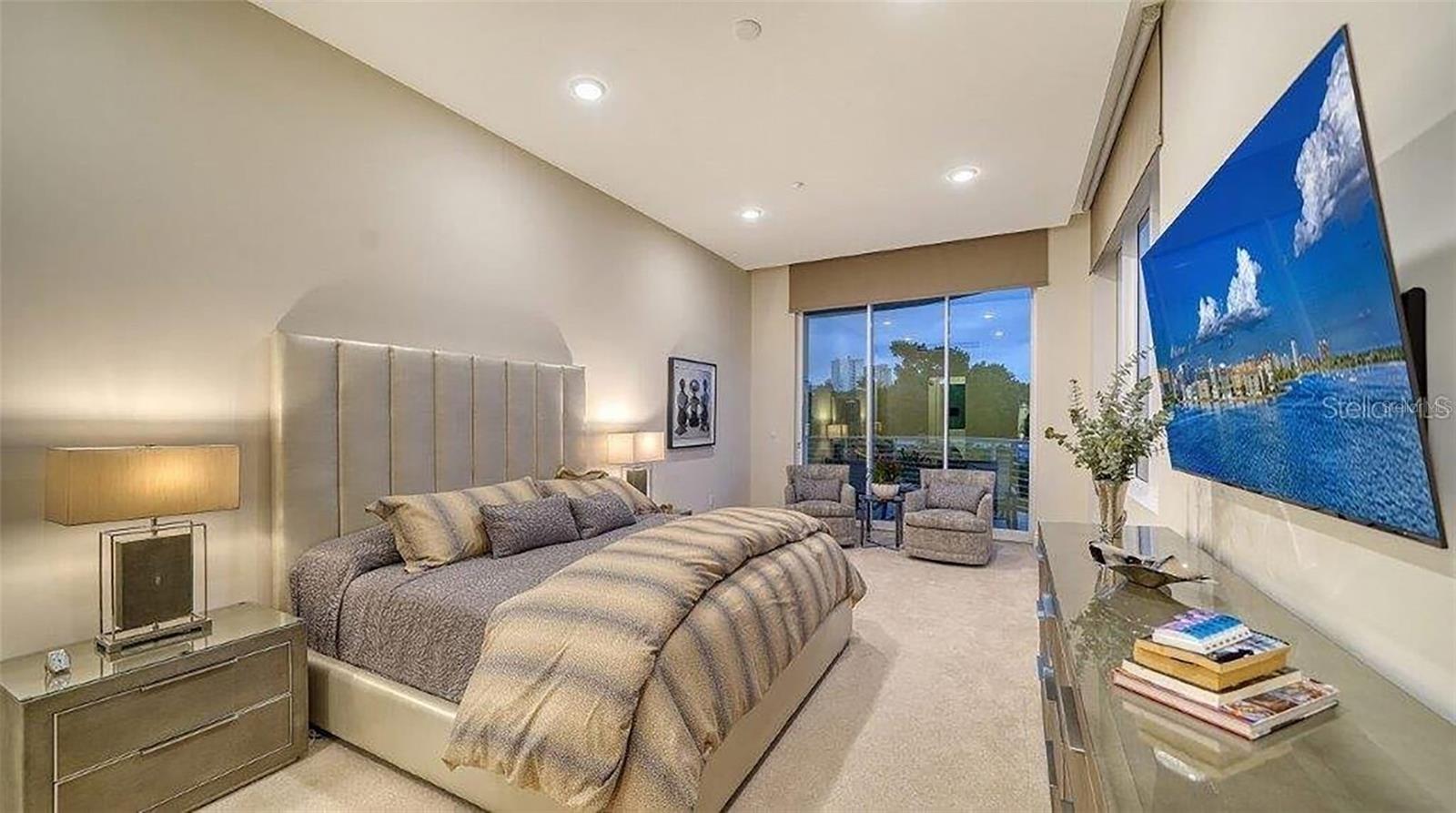 THE PEARL - Residential
