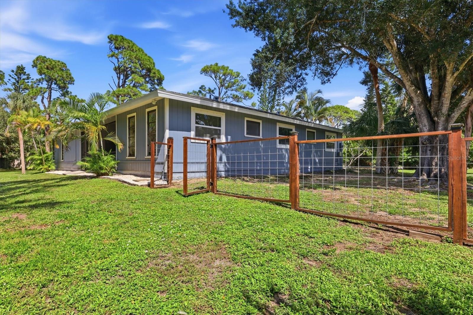 PINE GLEN WEST - Residential