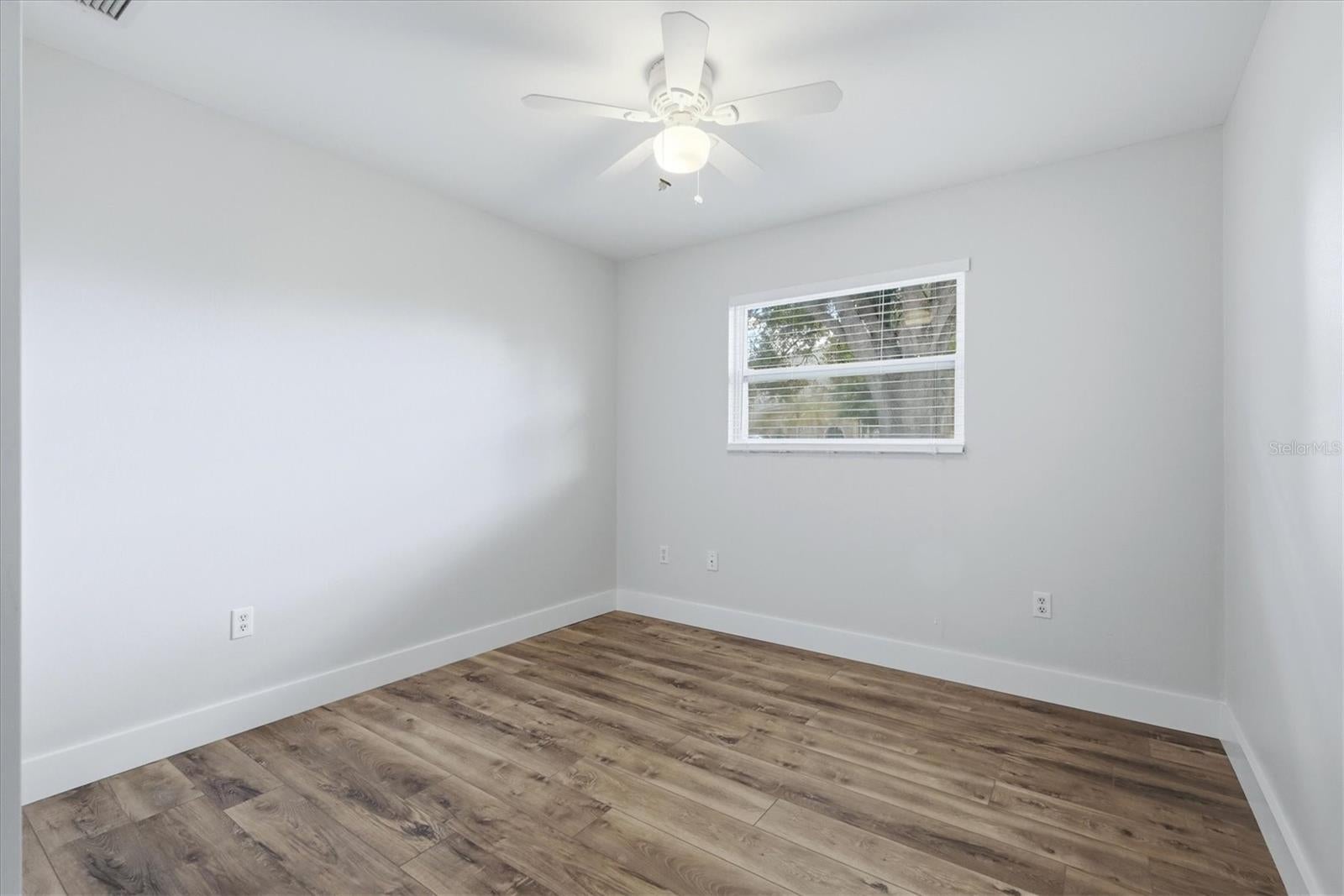 PINE GLEN WEST - Residential