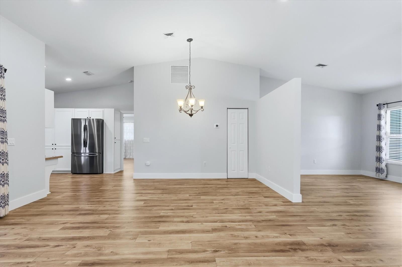 PINE GLEN WEST - Residential