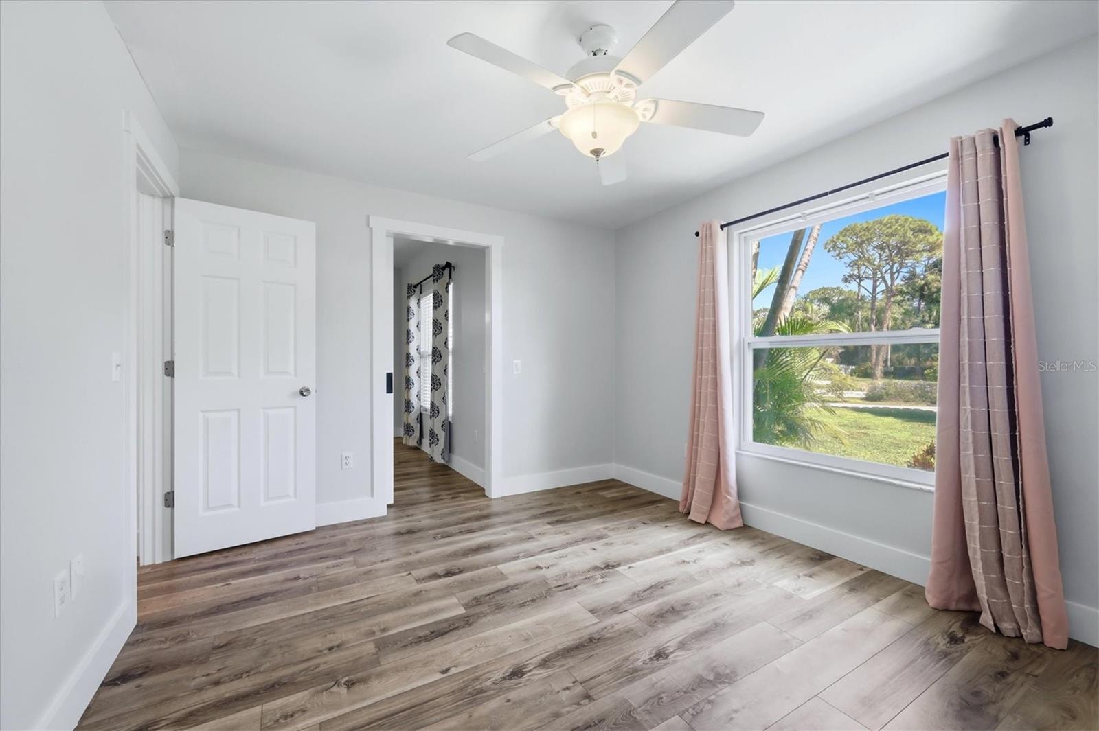 PINE GLEN WEST - Residential