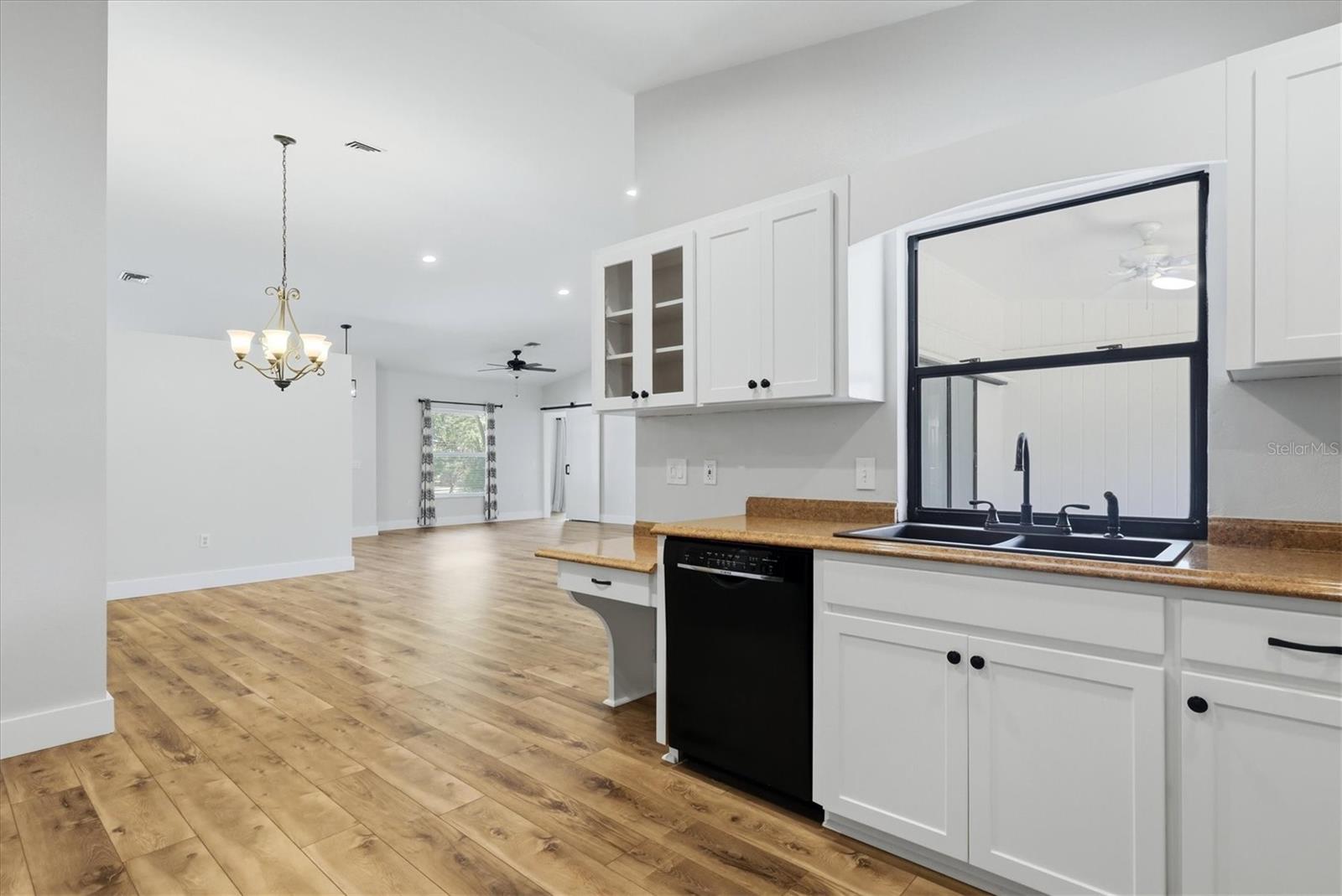 PINE GLEN WEST - Residential
