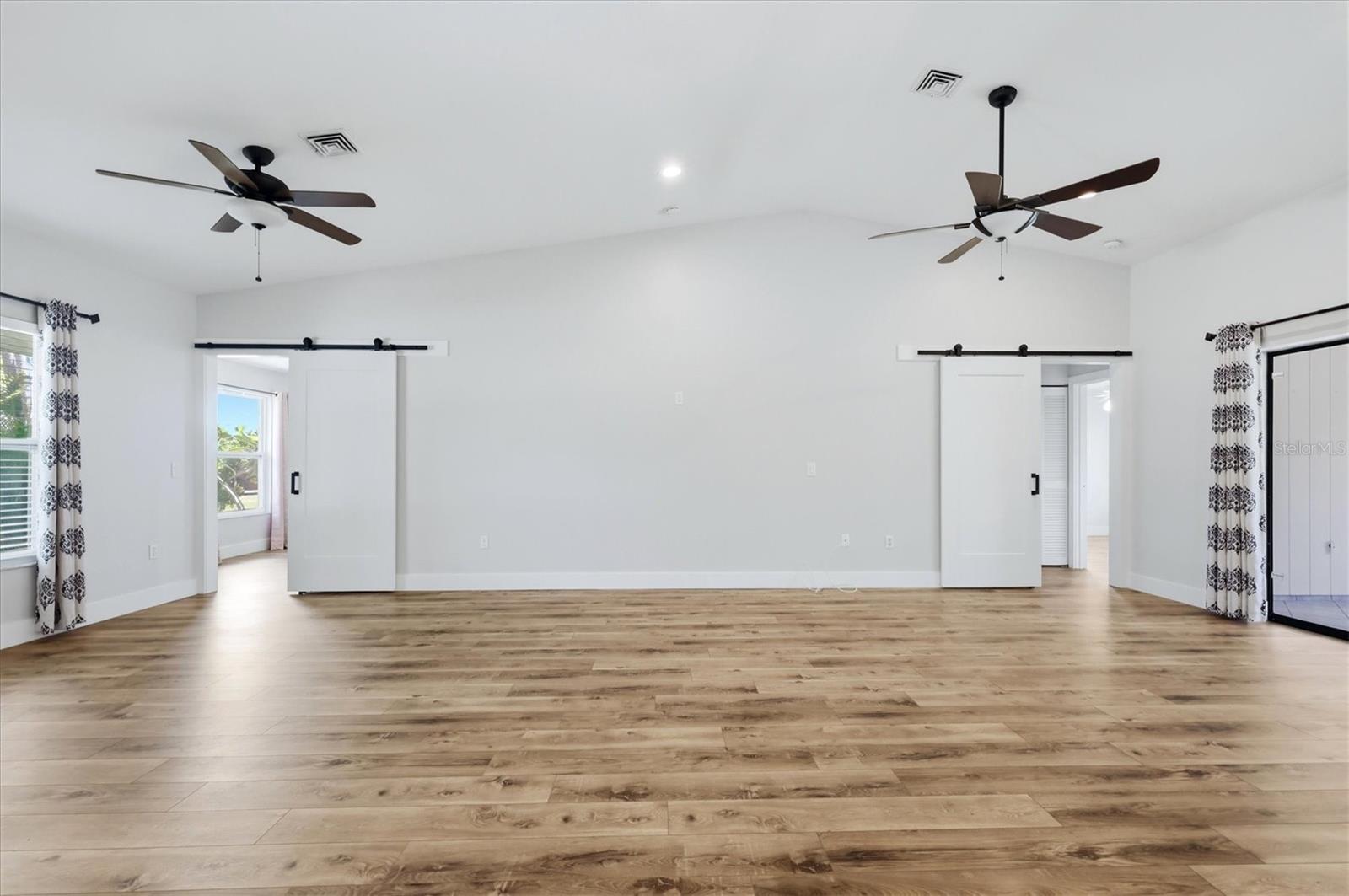 PINE GLEN WEST - Residential