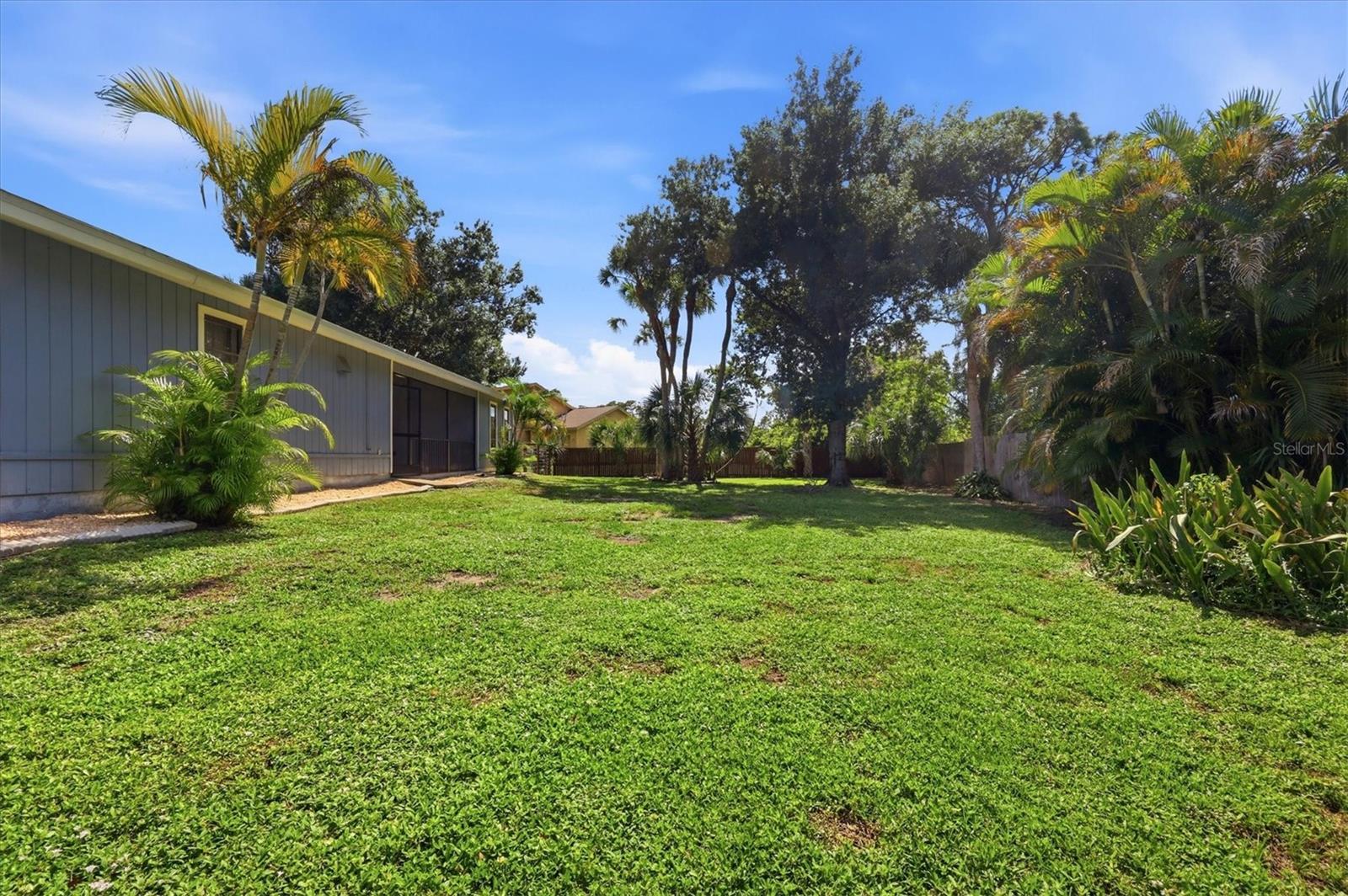 PINE GLEN WEST - Residential