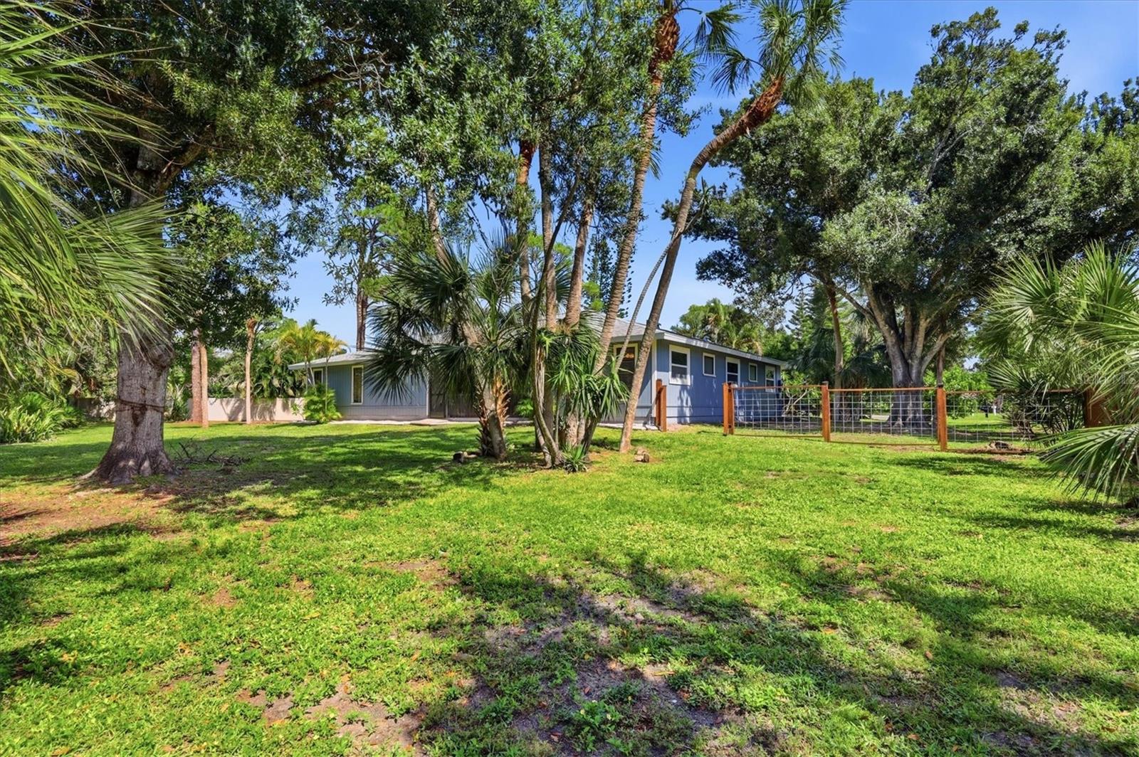 PINE GLEN WEST - Residential