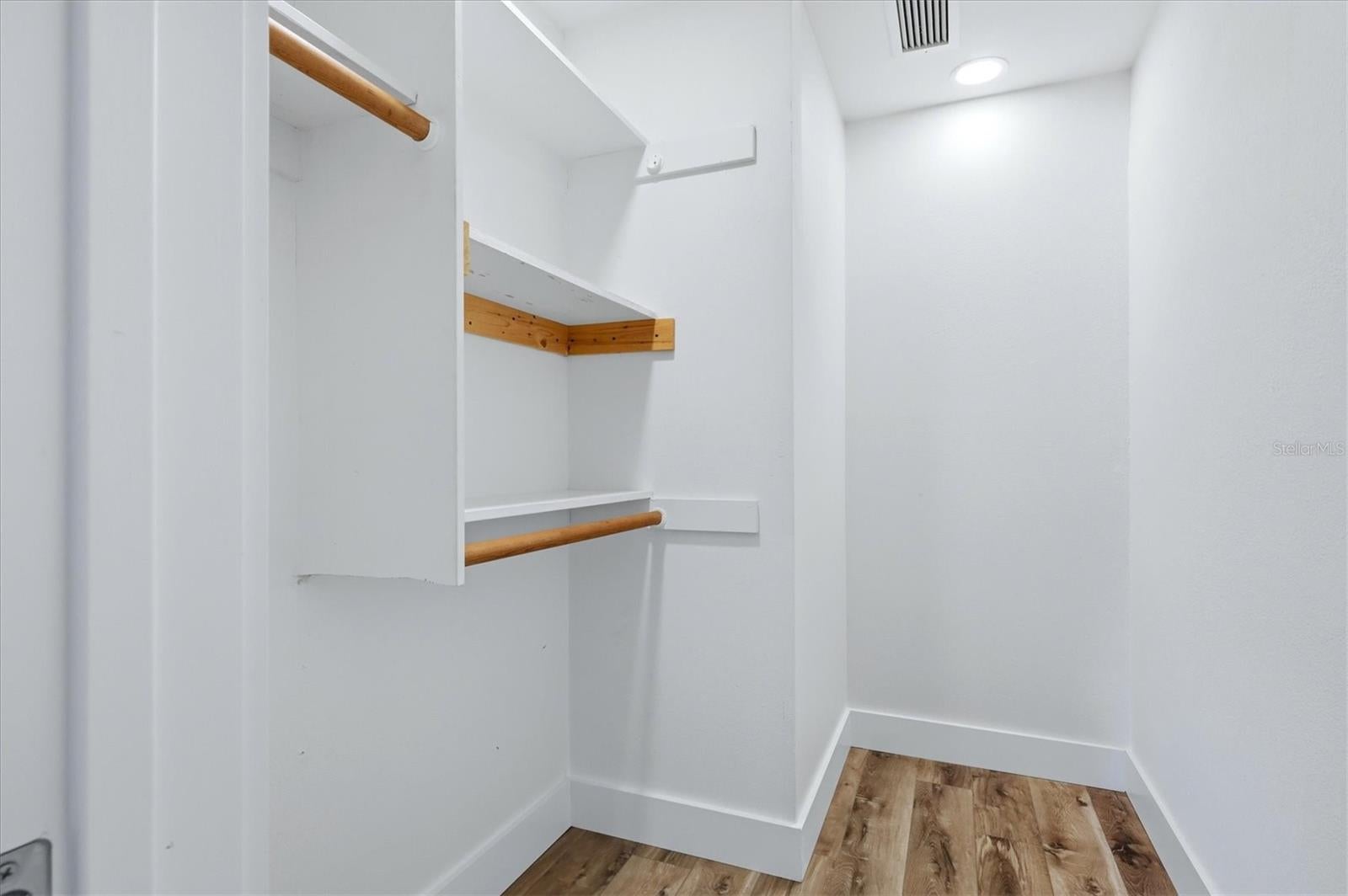 PINE GLEN WEST - Residential