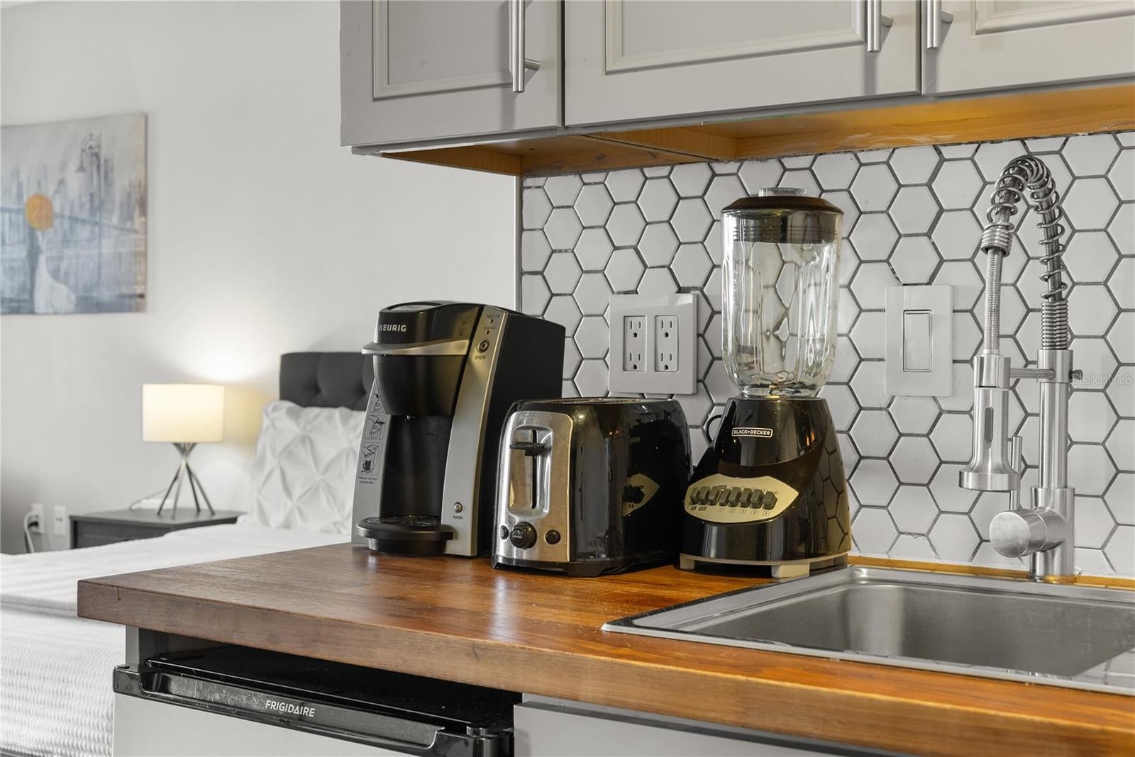 ENCLAVE AT ORLANDO - Residential