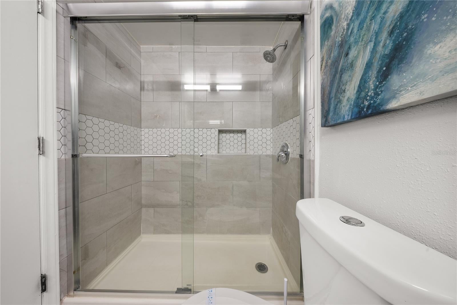 ENCLAVE AT ORLANDO - Residential