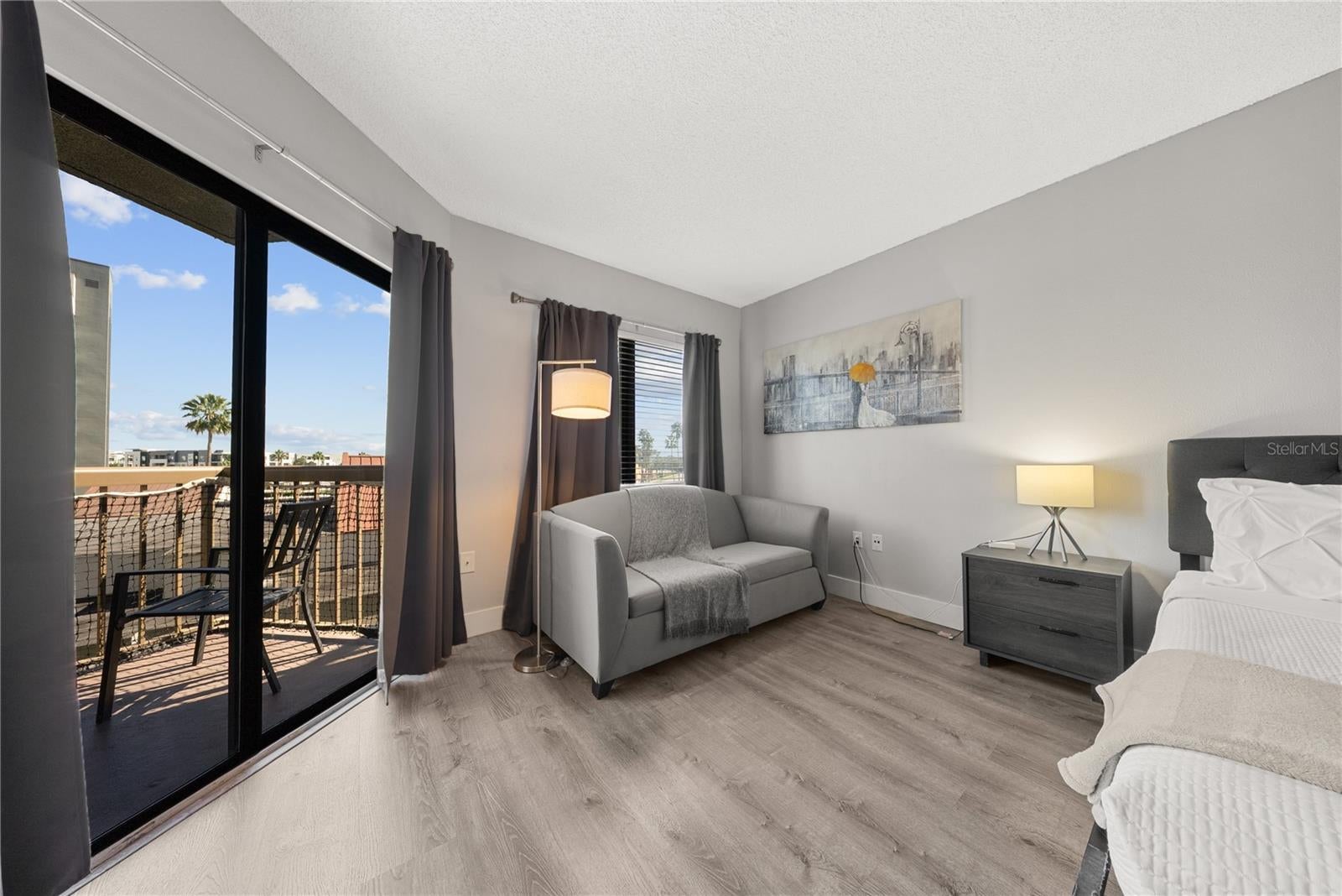 ENCLAVE AT ORLANDO - Residential