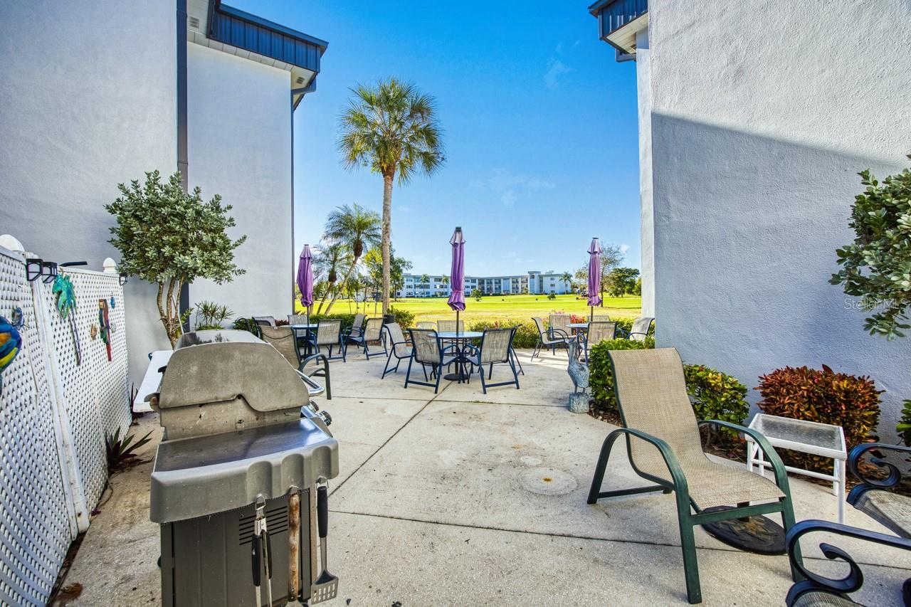 7 LAKES CONDO - Residential