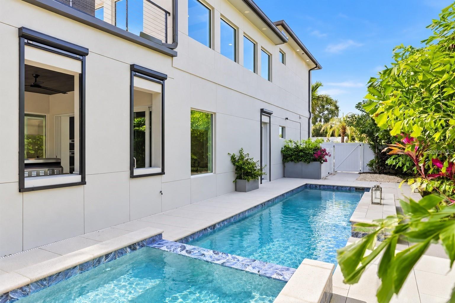 POINSETTIA PARK 2 - Residential