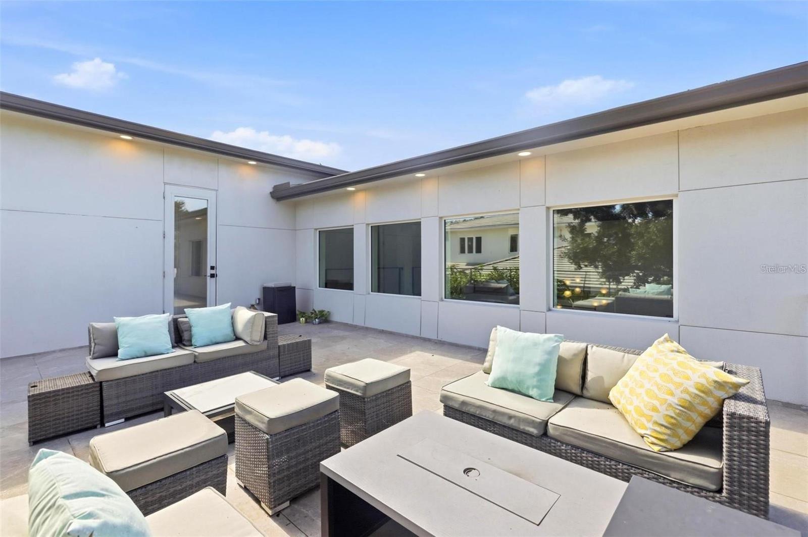 POINSETTIA PARK 2 - Residential