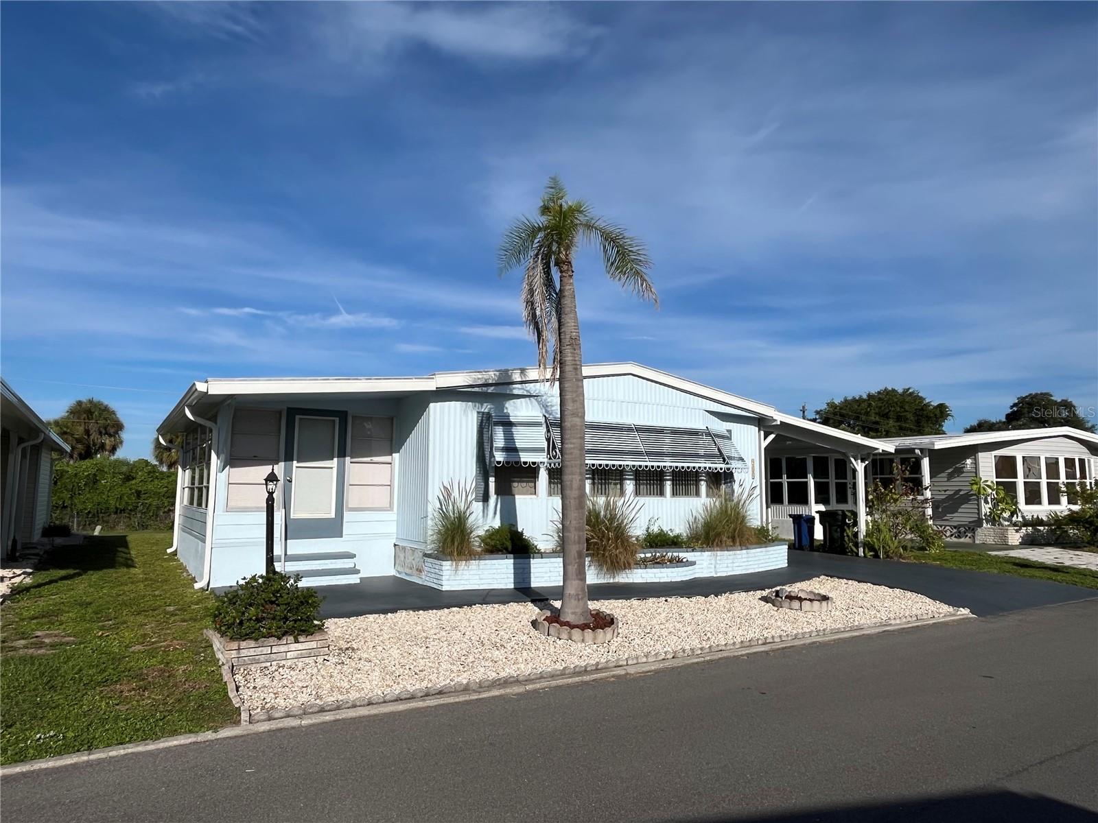VENICE ISLE - Residential