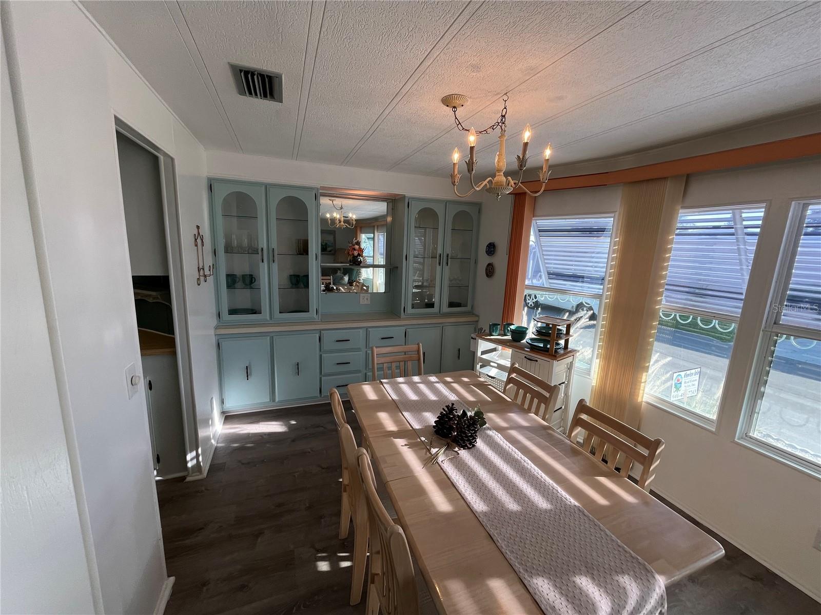 VENICE ISLE - Residential