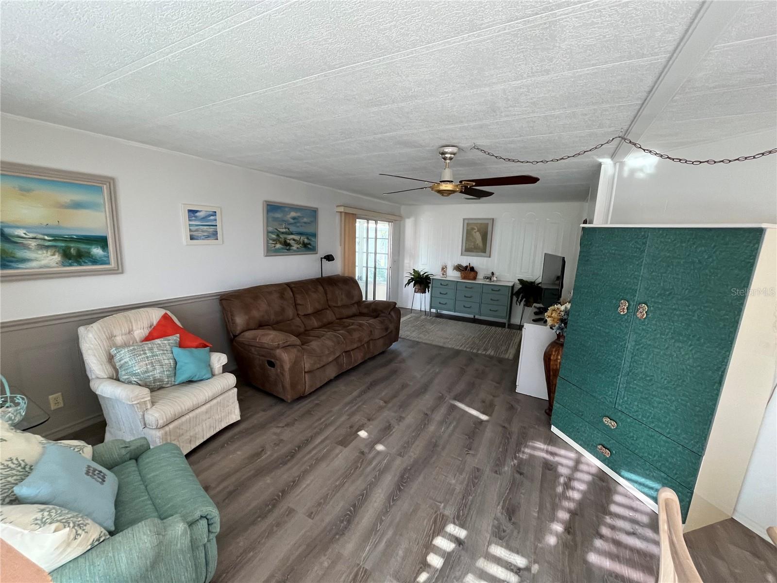 VENICE ISLE - Residential