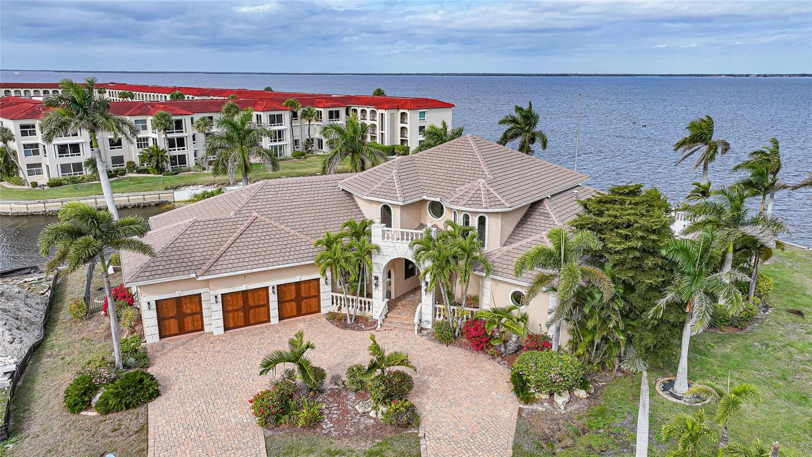 PUNTA GORDA ISLES SEC 04 - Residential