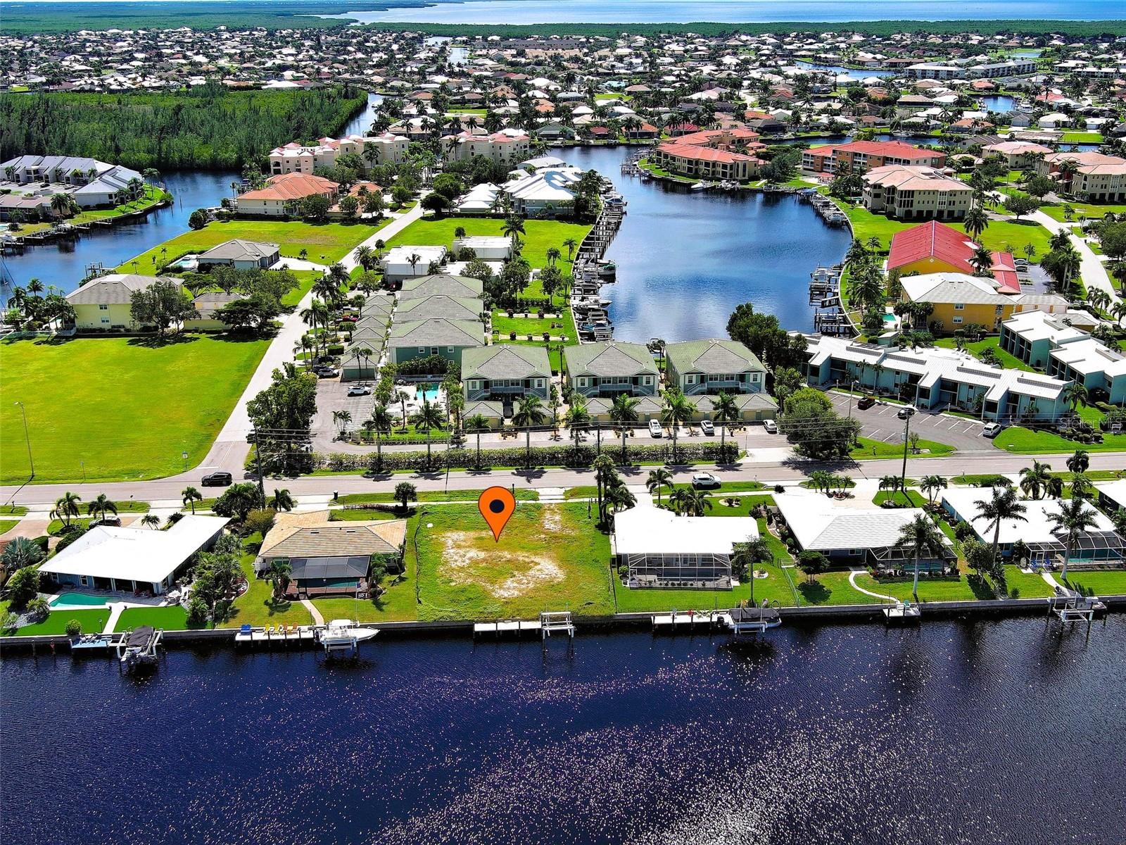 PUNTA GORDA ISLES SEC 14 - Land