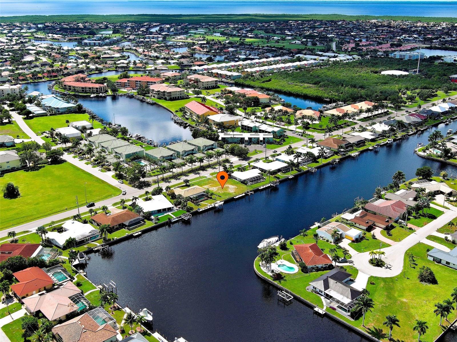 PUNTA GORDA ISLES SEC 14 - Land