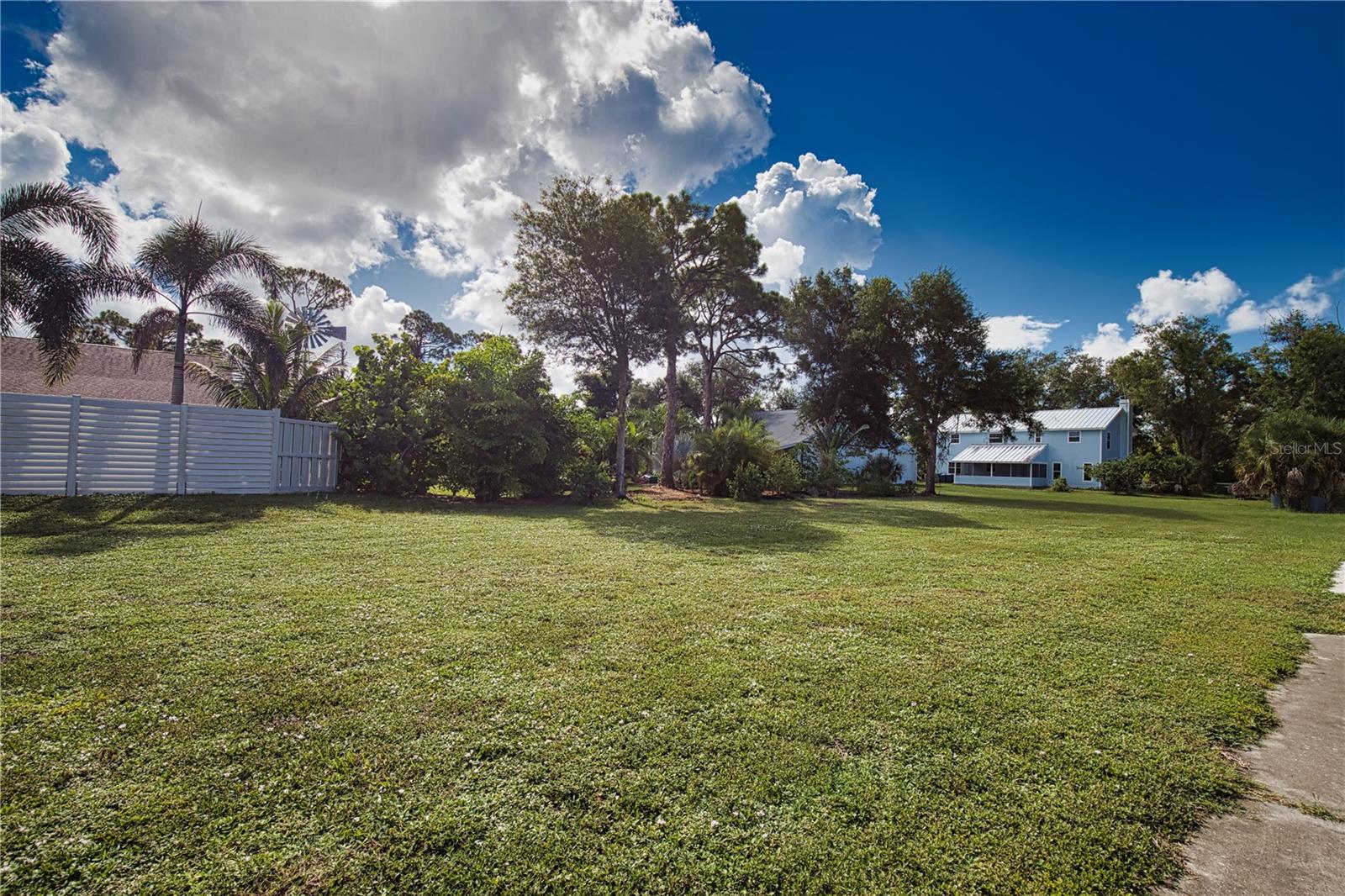 ENGLEWOOD GARDENS - Residential