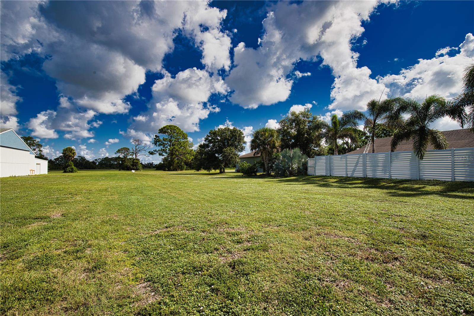 ENGLEWOOD GARDENS - Residential