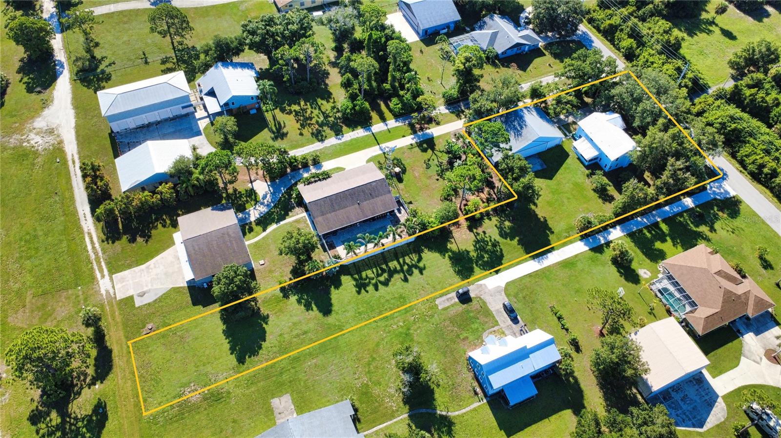 ENGLEWOOD GARDENS - Residential