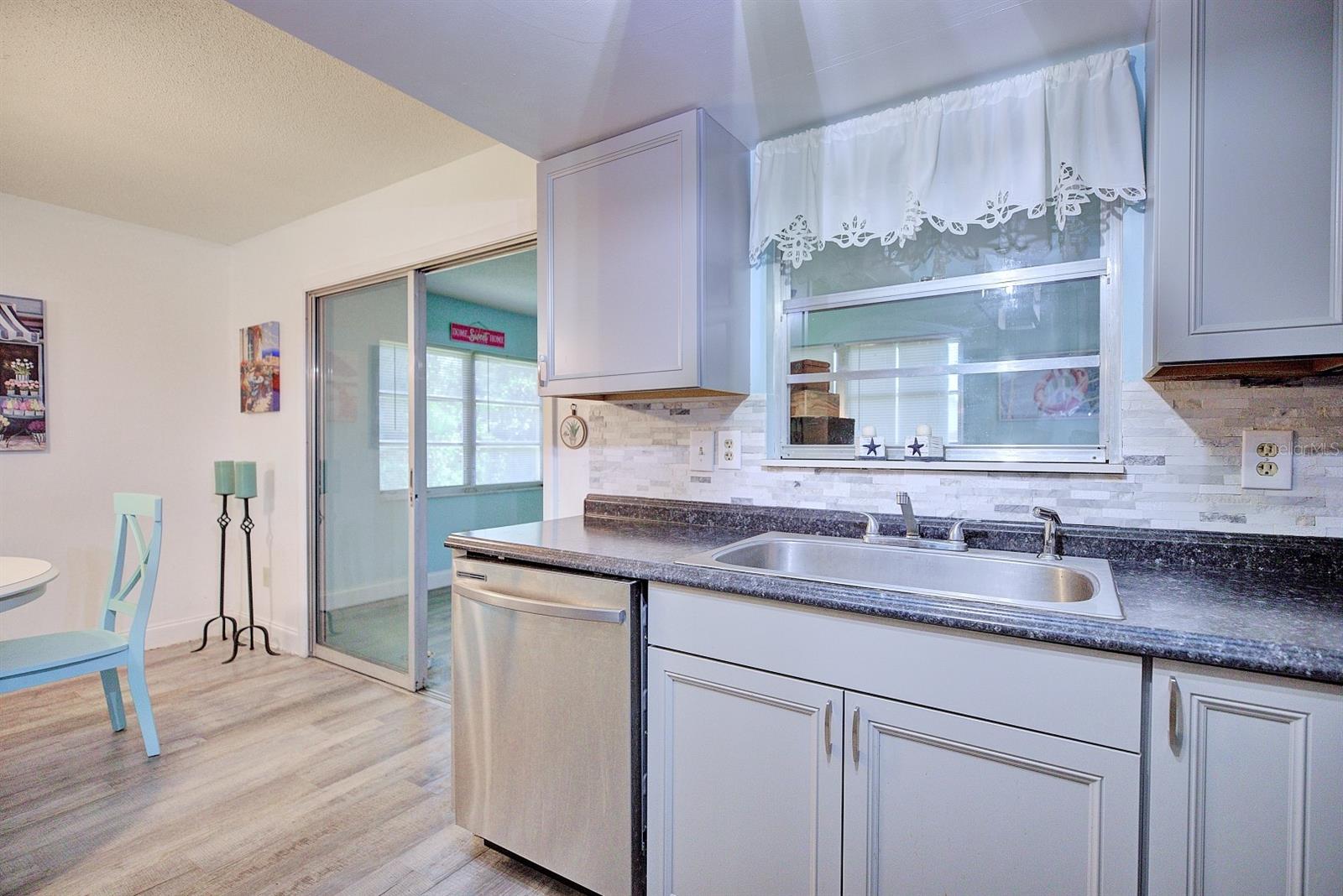 SEBRING COUNTRY ESTATE SEC 02 - Residential