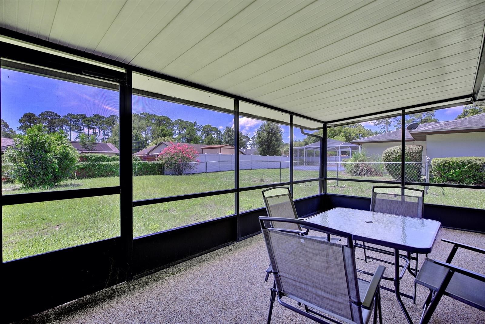 SEBRING COUNTRY ESTATE SEC 02 - Residential
