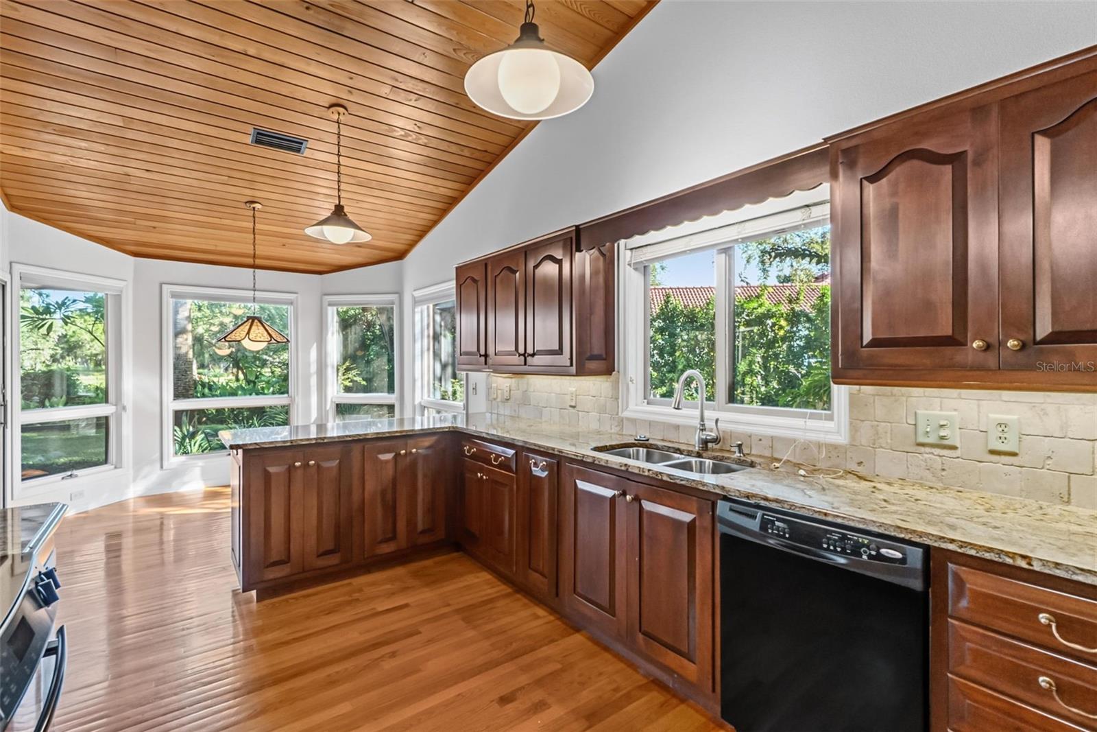 THE LANDINGS - Residential