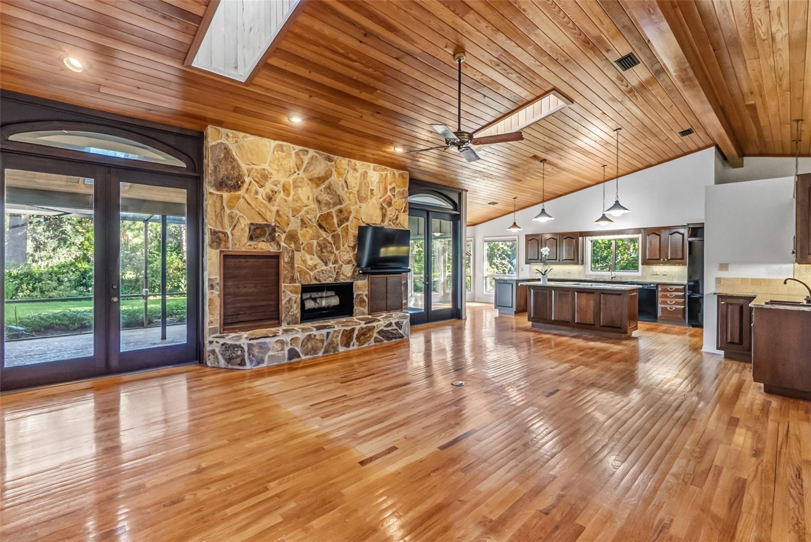 THE LANDINGS - Residential