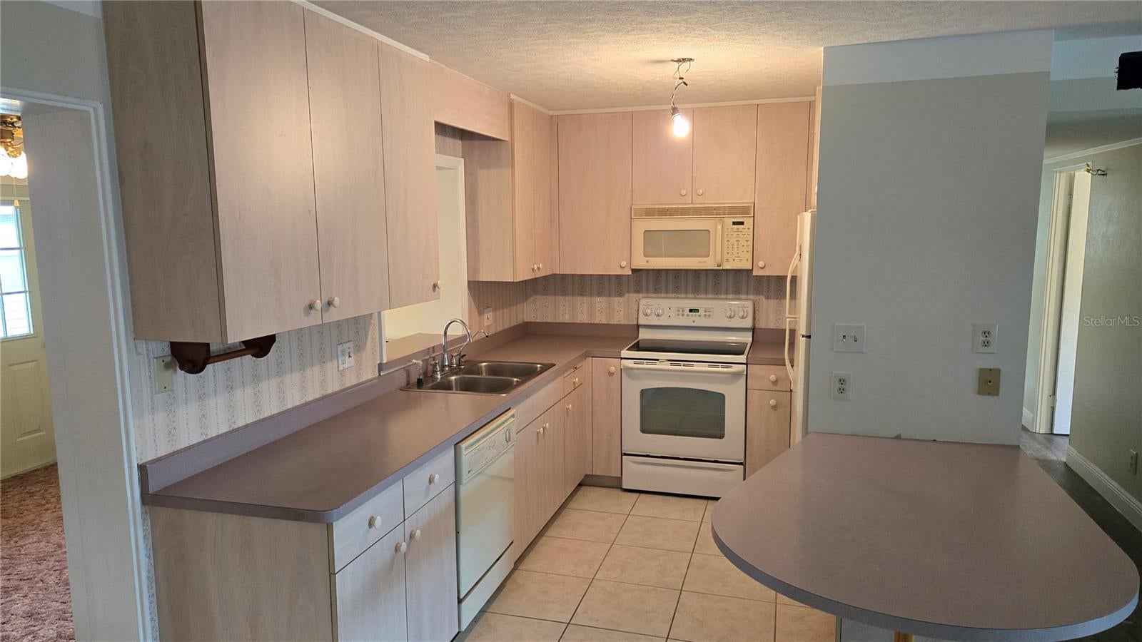 BAHIA VISTA HEIGHTS - Residential