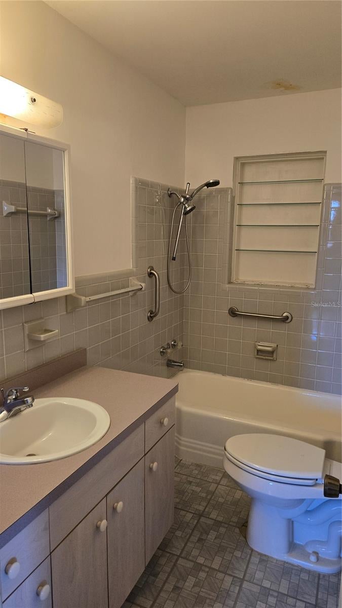 BAHIA VISTA HEIGHTS - Residential