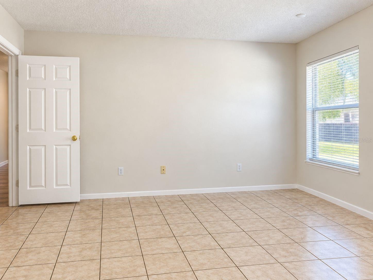 SILVER RIDGE PH 1 - Residential