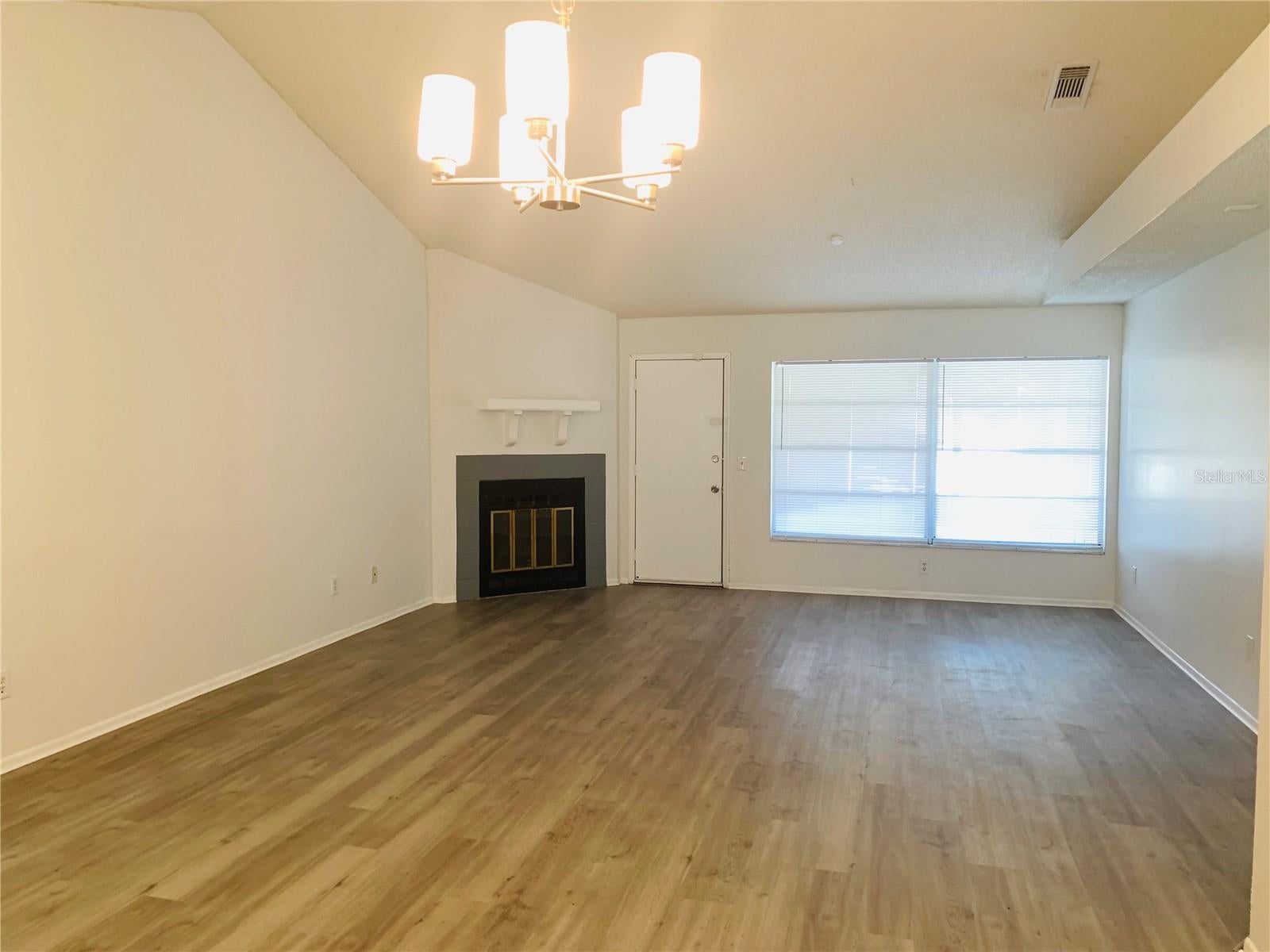 SILVER RIDGE PH 1 - Residential