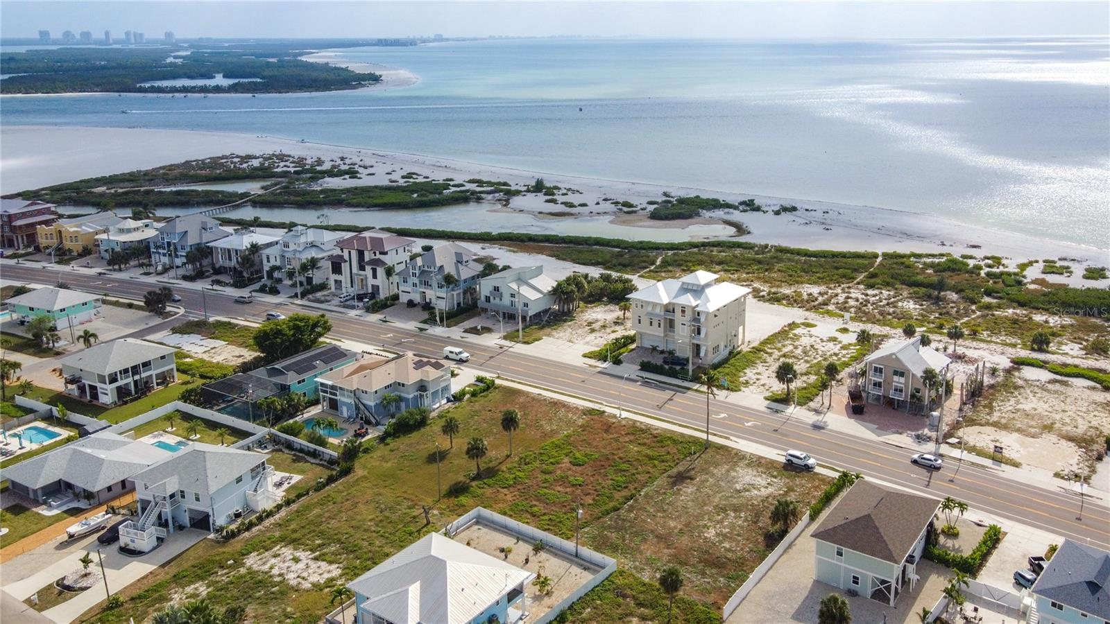 LAGUNA SHORES - Land