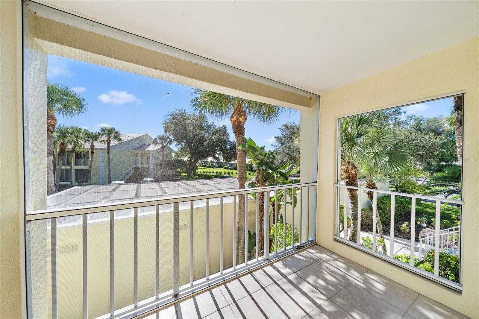 FARMINGTON VISTAS - Residential