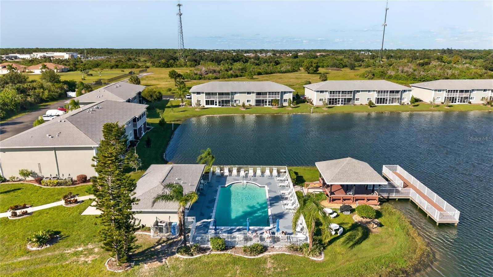 LAKES EDGE PH 02 - Residential