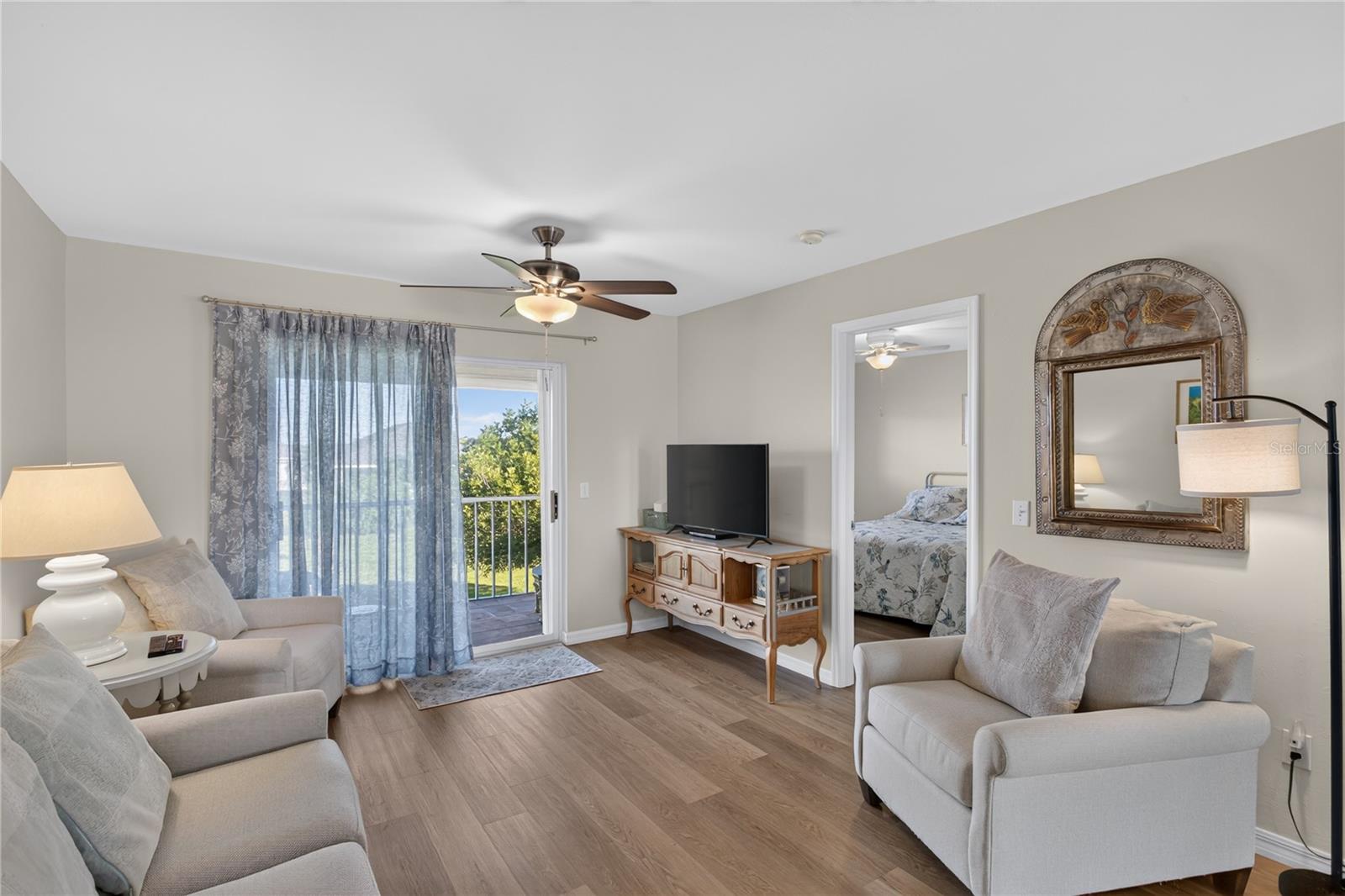 LAKES EDGE PH 02 - Residential