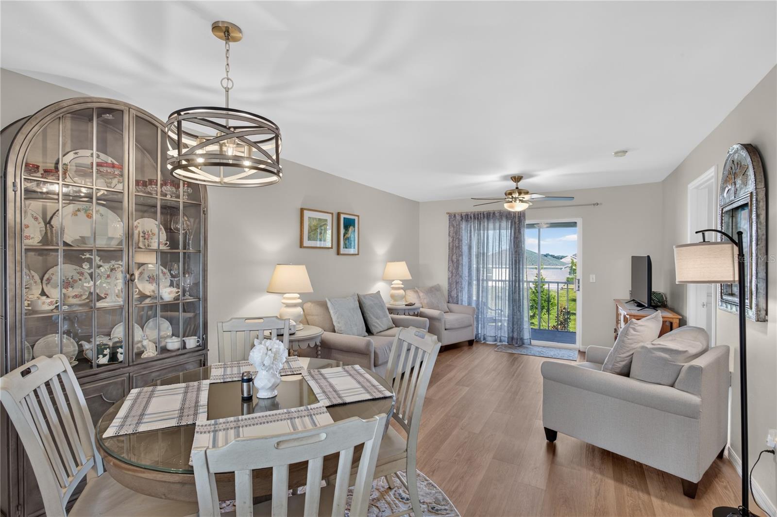 LAKES EDGE PH 02 - Residential