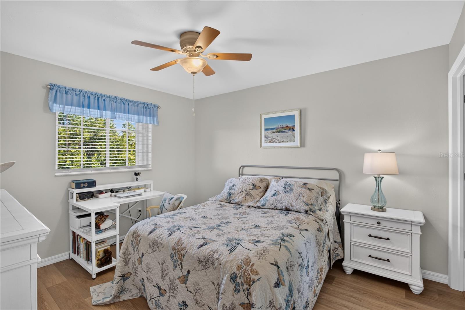 LAKES EDGE PH 02 - Residential