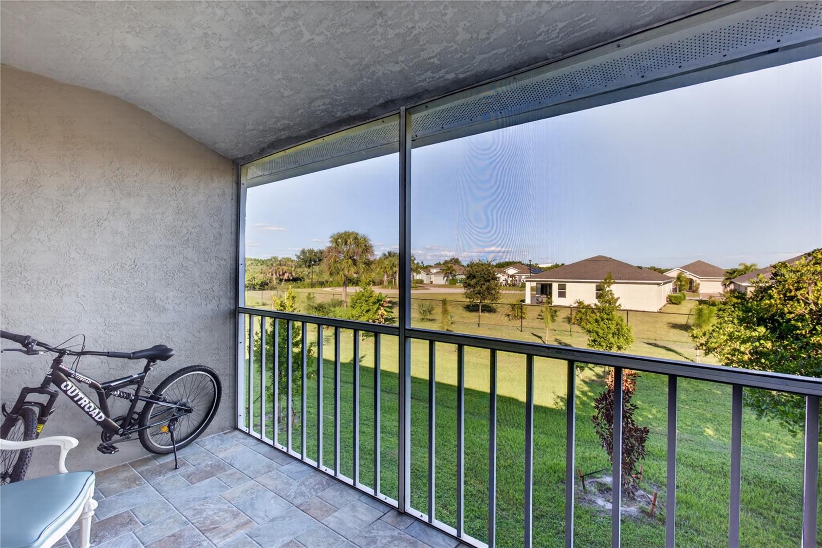 LAKES EDGE PH 02 - Residential