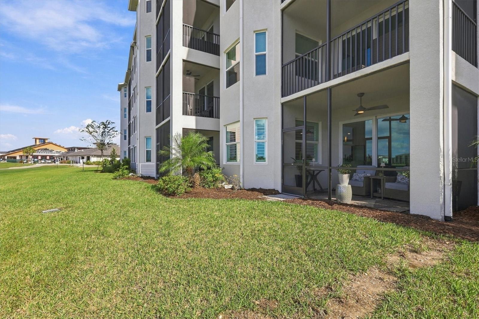 WELLEN PARK GOLF AND COUNTRY CLUB - Residential