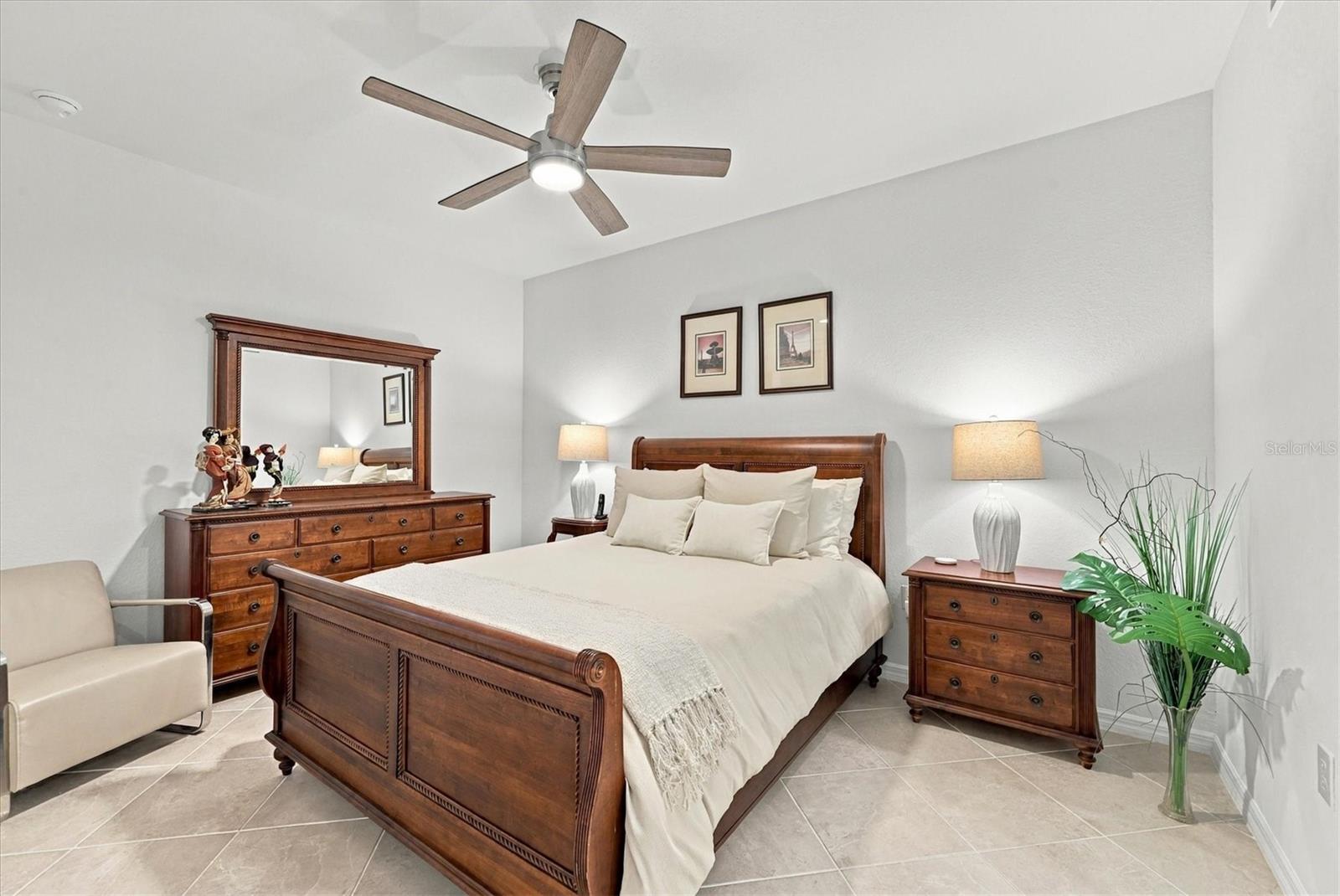 WELLEN PARK GOLF AND COUNTRY CLUB - Residential