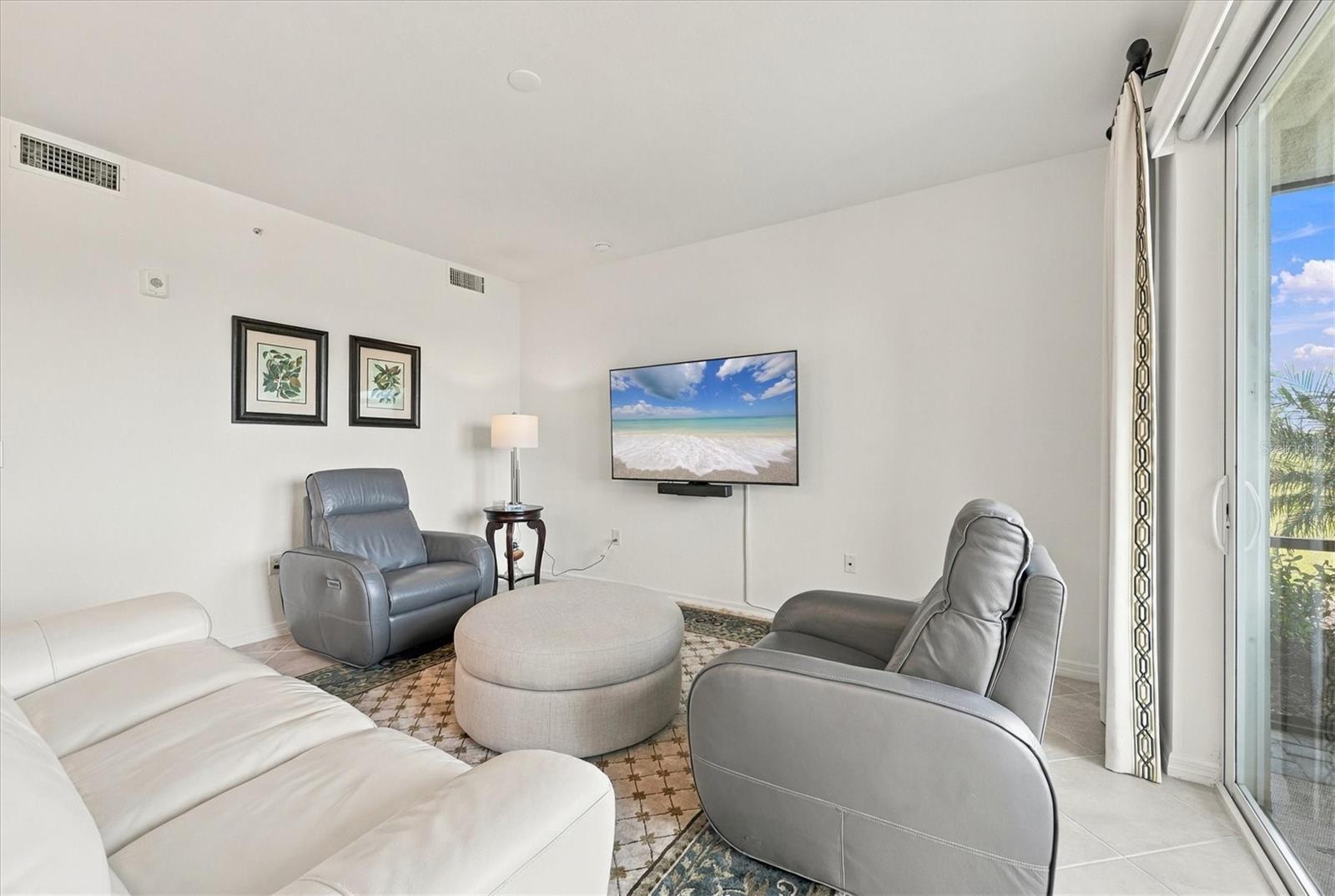 WELLEN PARK GOLF AND COUNTRY CLUB - Residential