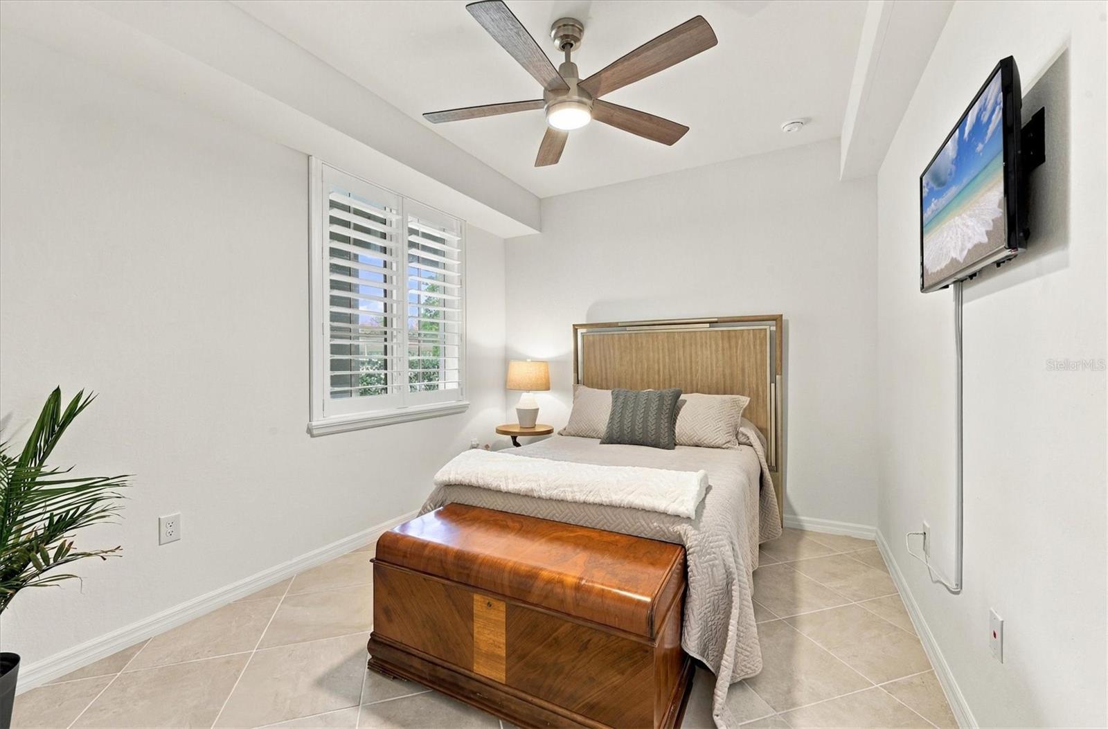 WELLEN PARK GOLF AND COUNTRY CLUB - Residential