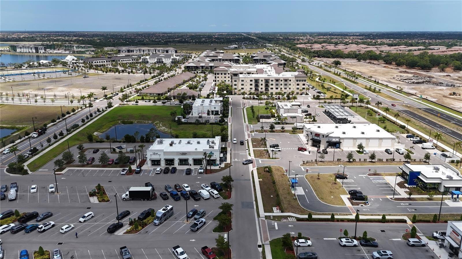 WELLEN PARK GOLF AND COUNTRY CLUB - Residential