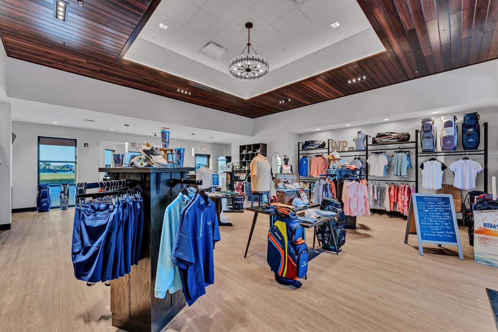 WELLEN PARK GOLF AND COUNTRY CLUB - Residential