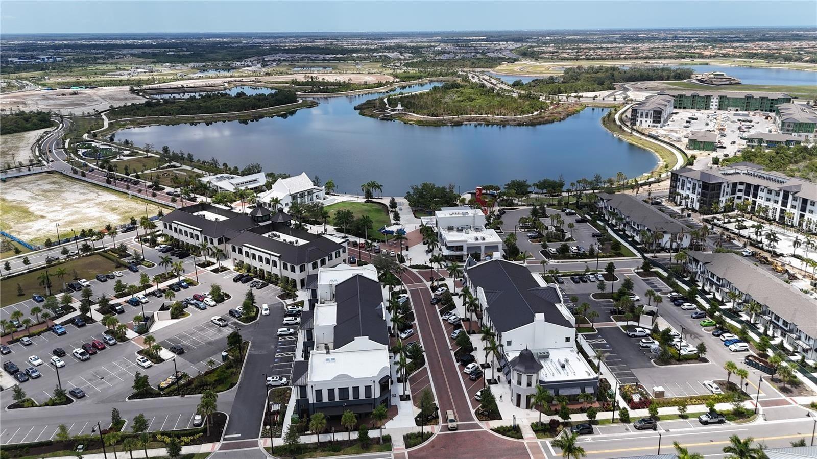 WELLEN PARK GOLF AND COUNTRY CLUB - Residential