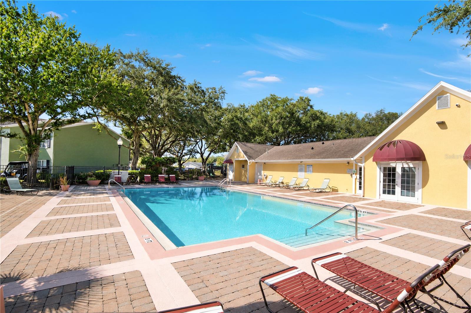 MIRIADA CONDO - Residential